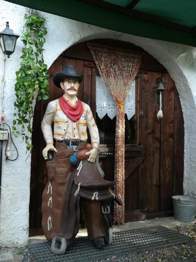M&G Ranch Acomodação com café da manhã Vendaso Exterior foto